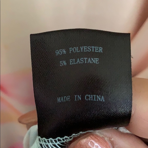 U. Dear Tropical Print Top w/ Flamingos NWOT - Picture 9 of 9